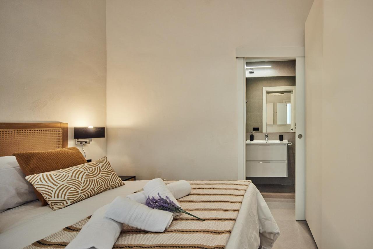 Apartamento Vega Little Apartments カディス エクステリア 写真